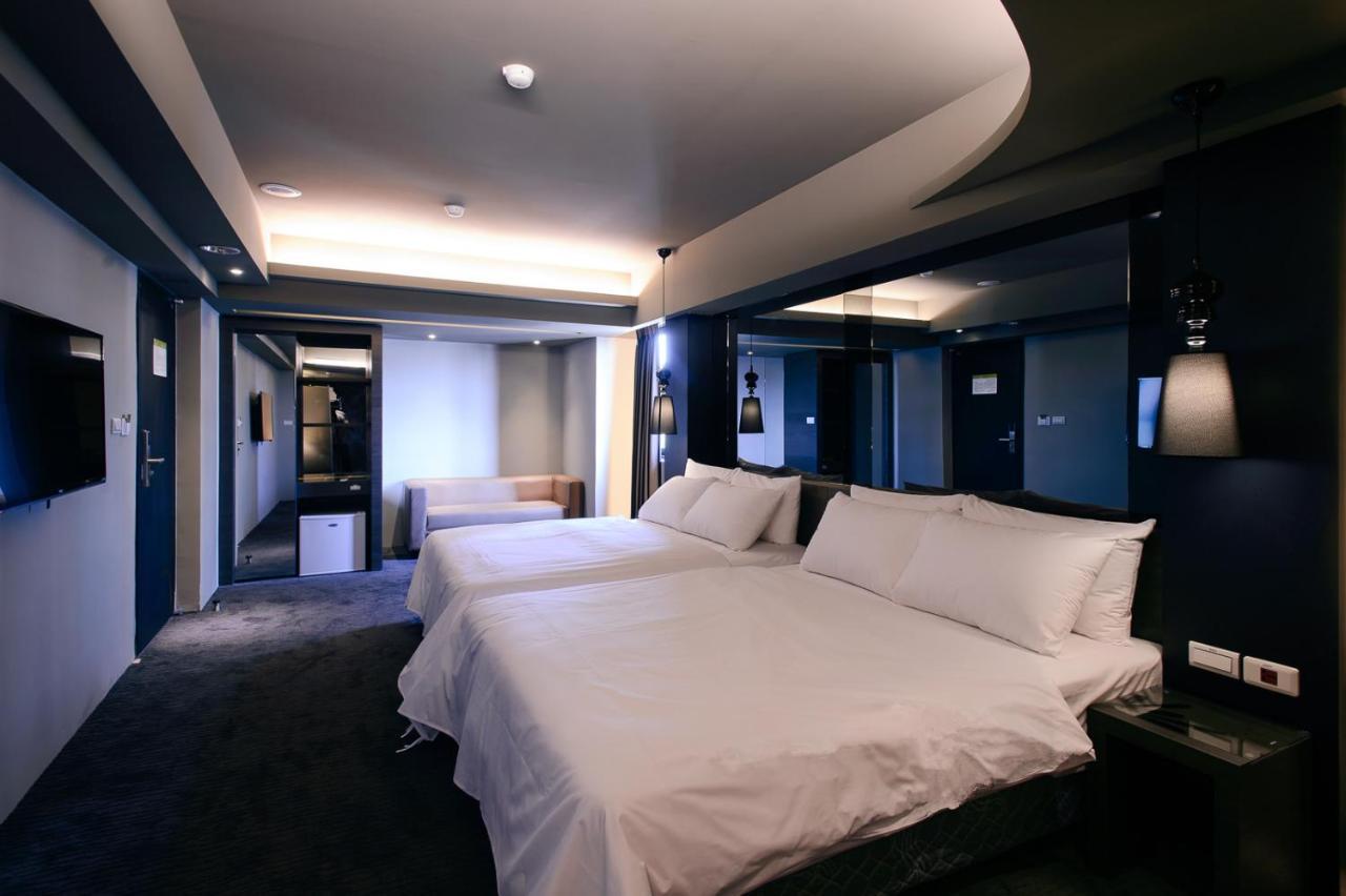 Kiwi Express Hotel - Jiuru Rd Kaohsziung Kültér fotó