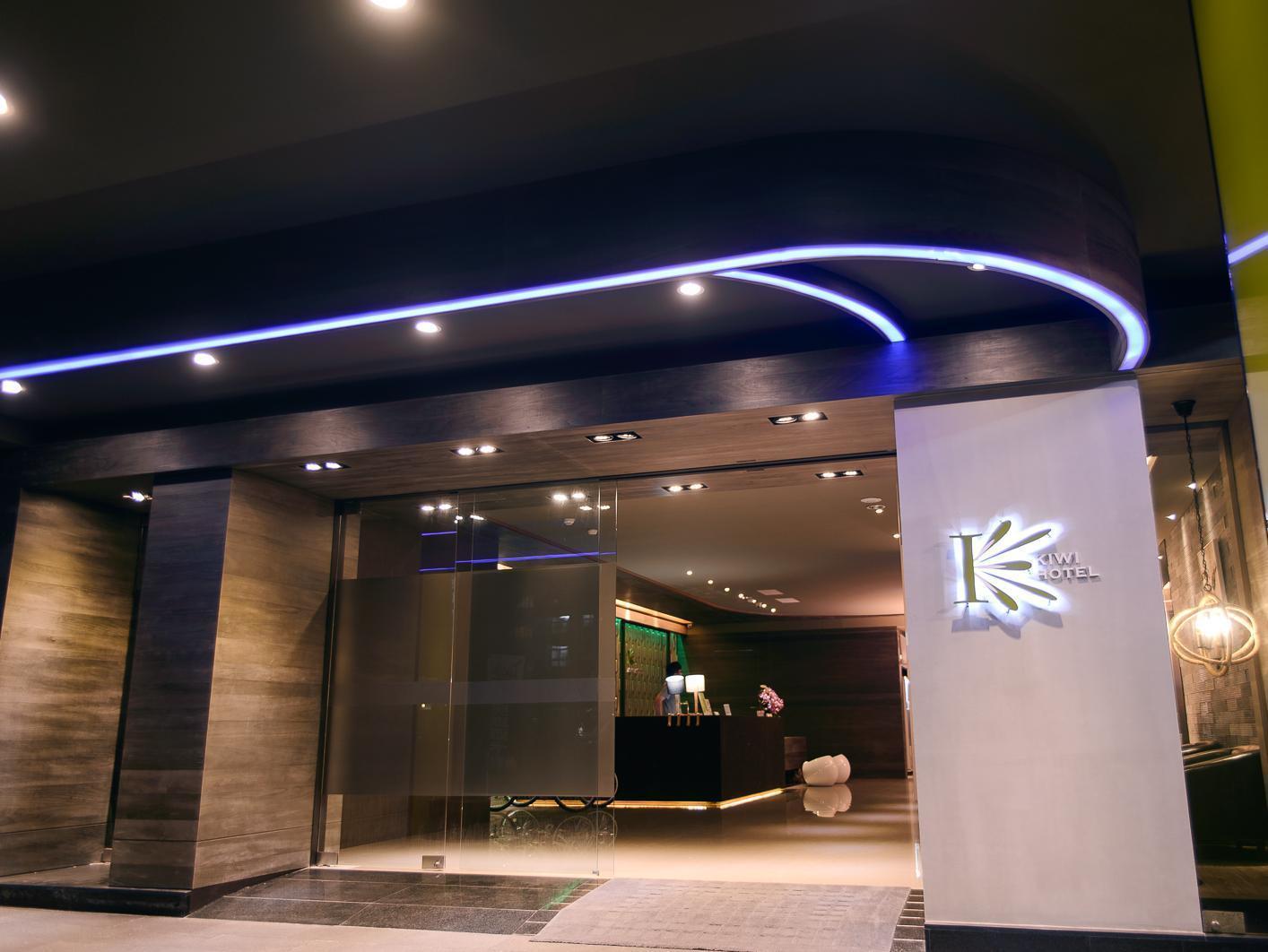 Kiwi Express Hotel - Jiuru Rd Kaohsziung Kültér fotó